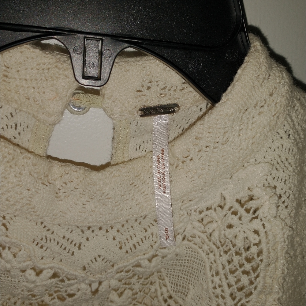 Women's Free people cream lace crop top - Picture 7 of 9